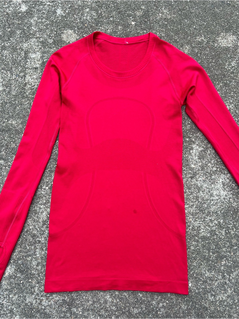 Lululemon Swiftly Tech Long Sleeve Crew Dark Red Active Top Size 4
